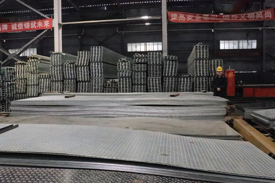 炭素鋼級 ±1% 許容量 建設用熱巻きガルバニズム型板