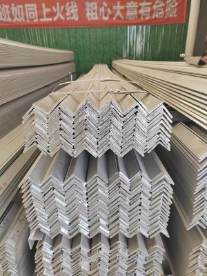 40x40x4mm 60度 構造のための角鋼を電熱した L 形角棒 完璧