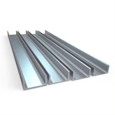 2.5mm-10mm 厚さ GB 標準 軽鋼 建設用Cチャネル鋼棒