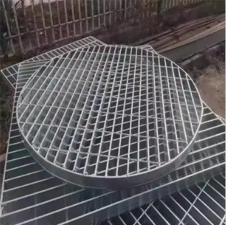 1m x 1m スチールグリティング 鳩床グリル 50mm 横バーピッチ産業設計